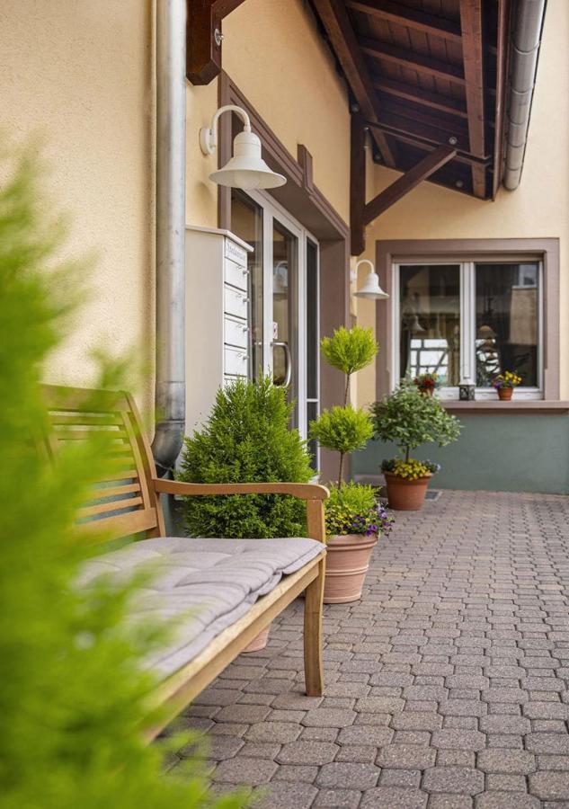 Hotel Alte Baeckerei Nidderau Exteriör bild